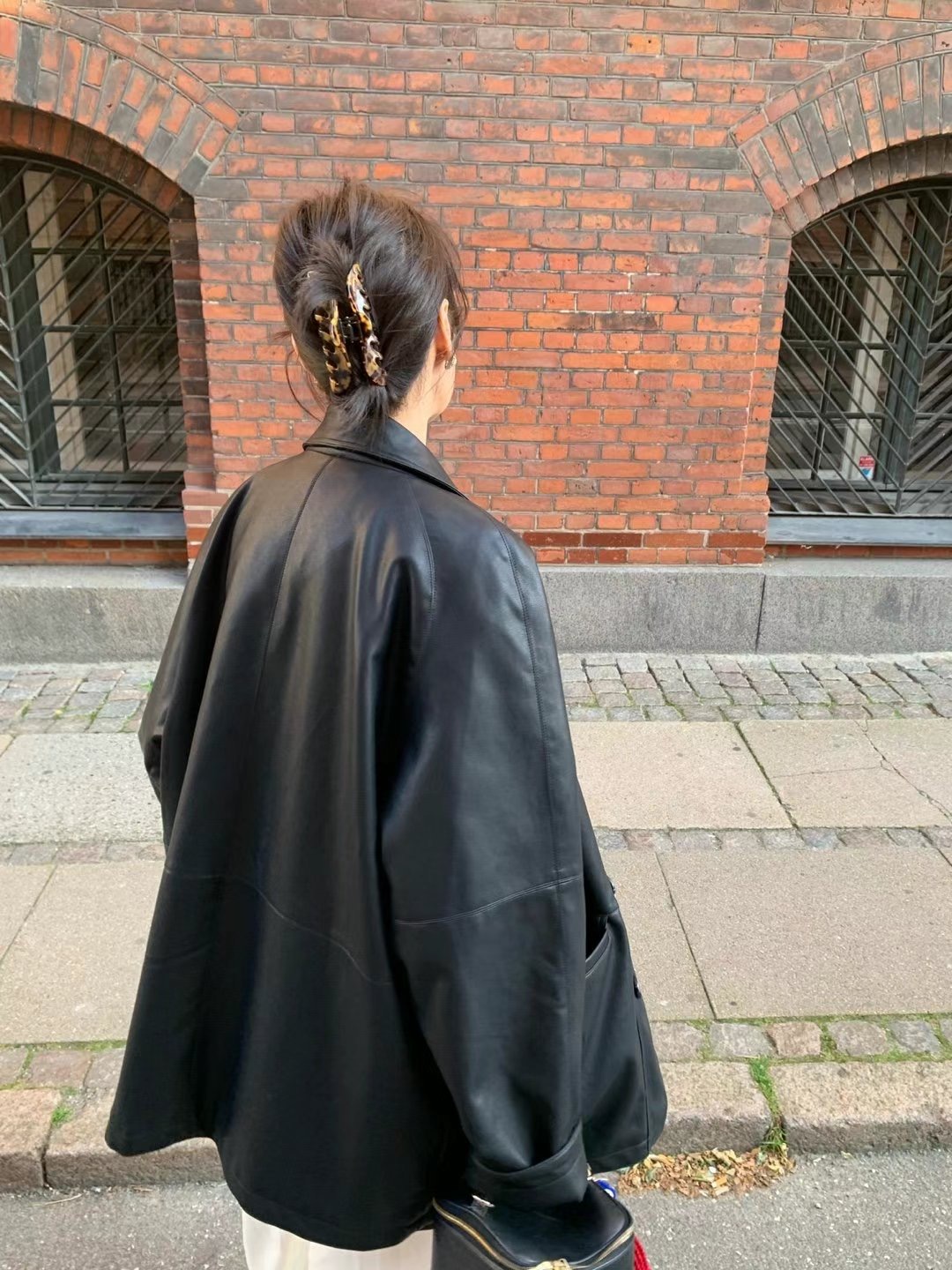 LIBERTY韓國直郵東大門實拍女裝新品推薦人氣職業熱賣真品皮衣LIBERTY皮衣