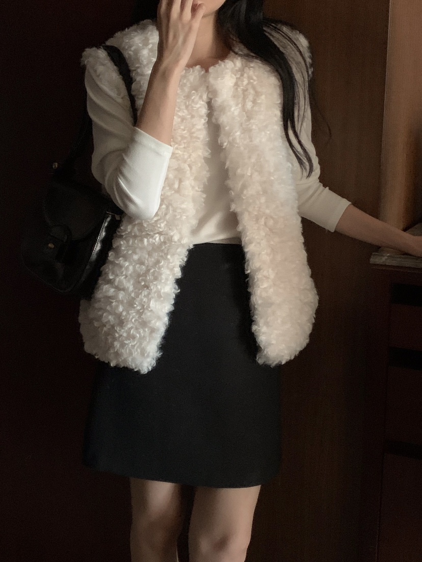 FRILL-T韓國直郵東大門實拍女裝新品24秋冬人氣休閑馬甲FRILL-T馬甲