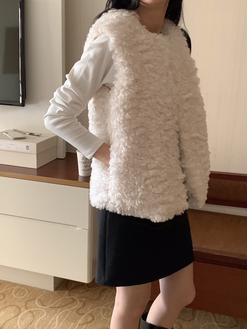 FRILL-T韓國直郵東大門實拍女裝新品24秋冬人氣休閑馬甲FRILL-T馬甲