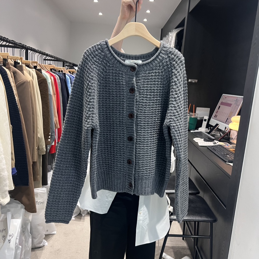 VASIL韓國直郵女裝新品真品時尚熱賣24秋冬人氣休閑針織衫VASIL針織衫圖色3