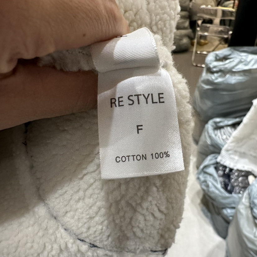 RE STYLE韓國直郵女裝新品人氣推薦熱賣時尚職業休閑24秋冬馬甲RE STYLE馬甲