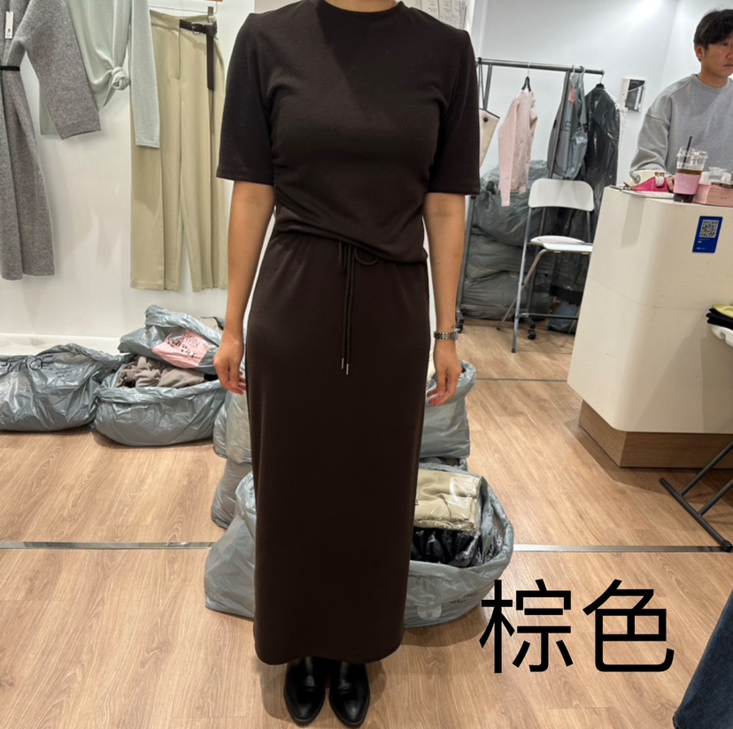 LEWIN韓國直郵東大門代購女裝新品推薦24秋冬人氣熱賣連衣裙LEWIN連衣裙圖色2