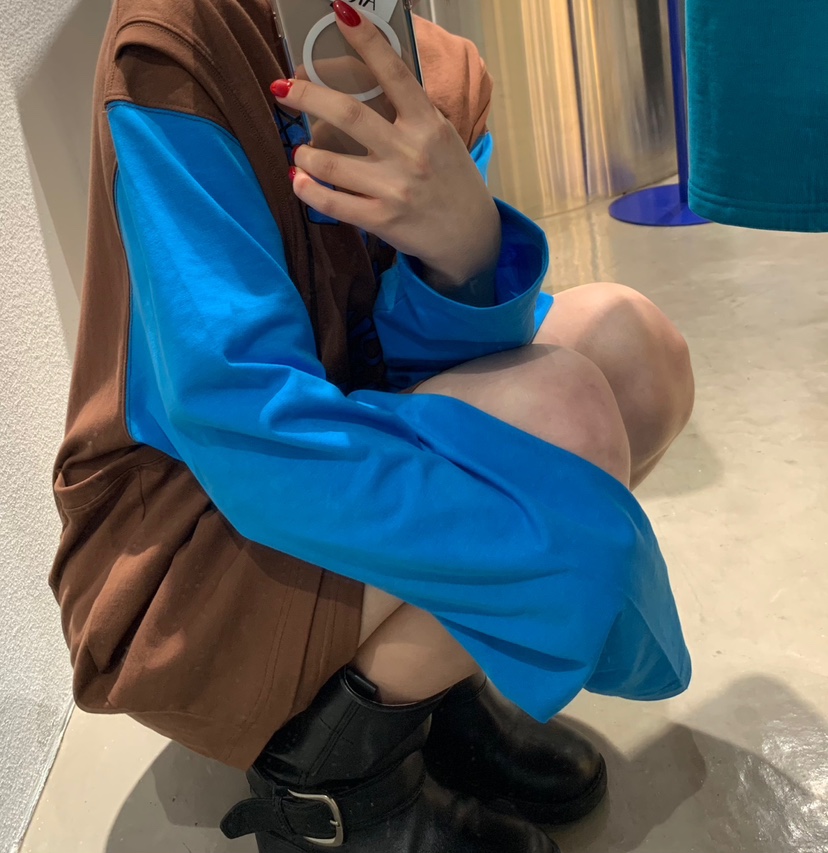 ARSERA韓國直郵東大門實拍女裝新品時尚休閑熱賣推薦長袖T恤ARSERA長袖T恤