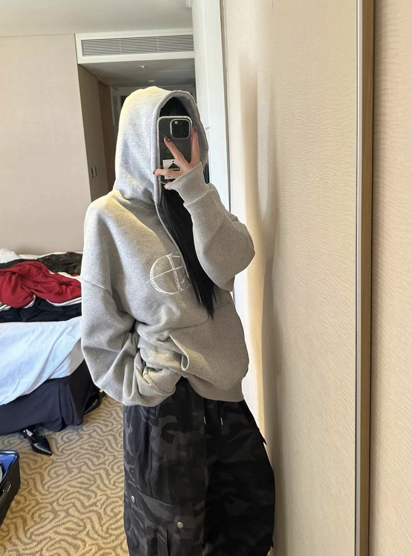 KSUBI直郵韓國代購女裝新款推薦職業休閑人氣時尚熱賣真品衛衣KSUBI衛衣