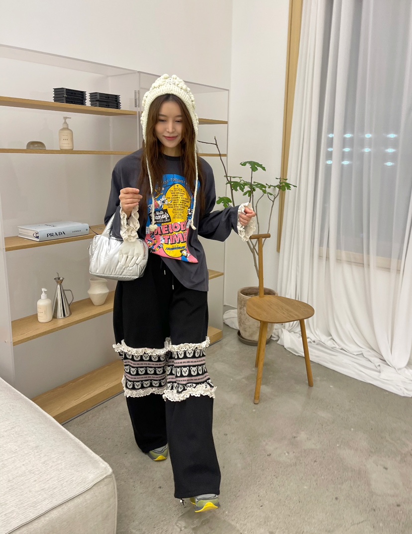 BOUTIQUE韓國直郵東大門實拍女裝新款時尚推薦休閑熱賣長袖T恤BOUTIQUE-L長袖T恤