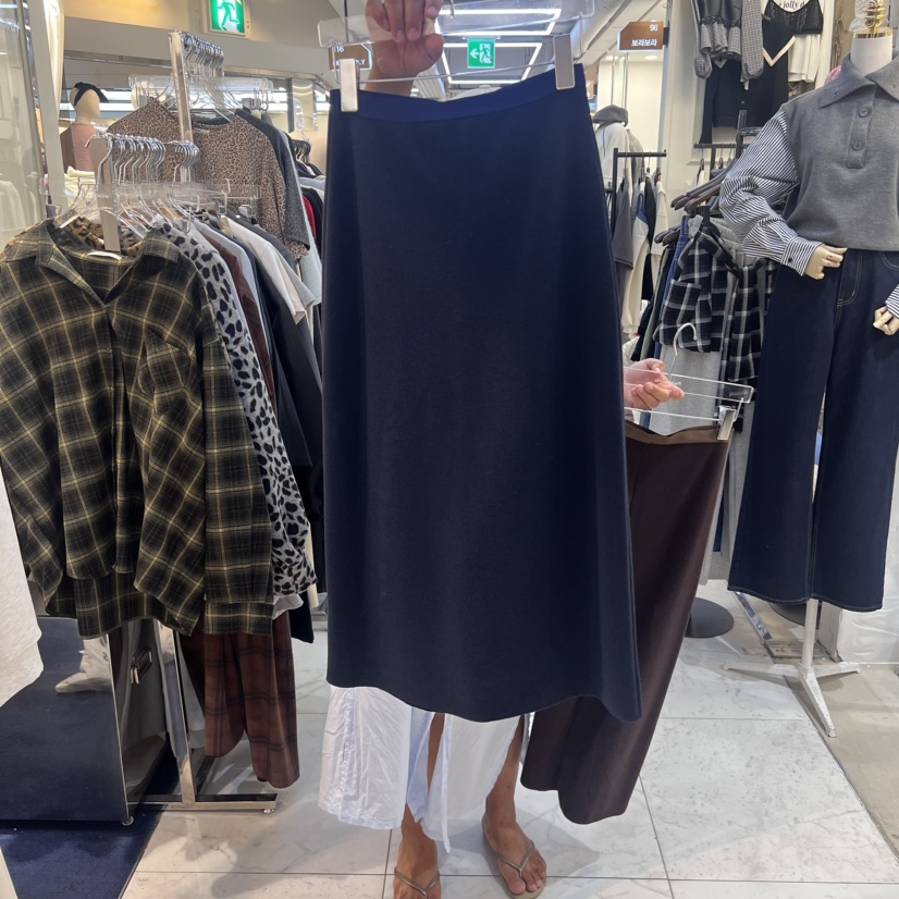 PLANTS ON GRAY直郵韓國代購女裝新品職業24秋冬半身裙中短裙PLANTS ON GRAY半身裙/中短裙圖色2