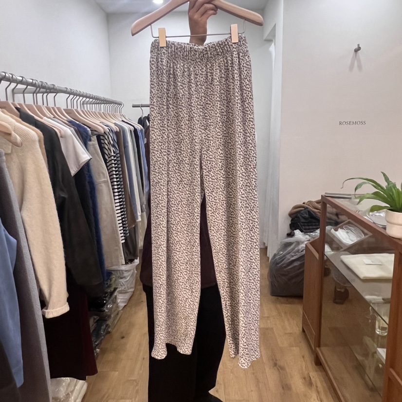 ORDINARYA韓國直郵女裝新品人氣真品熱賣24秋冬休閑褲百褶ROESMMOSS休閑褲圖色2