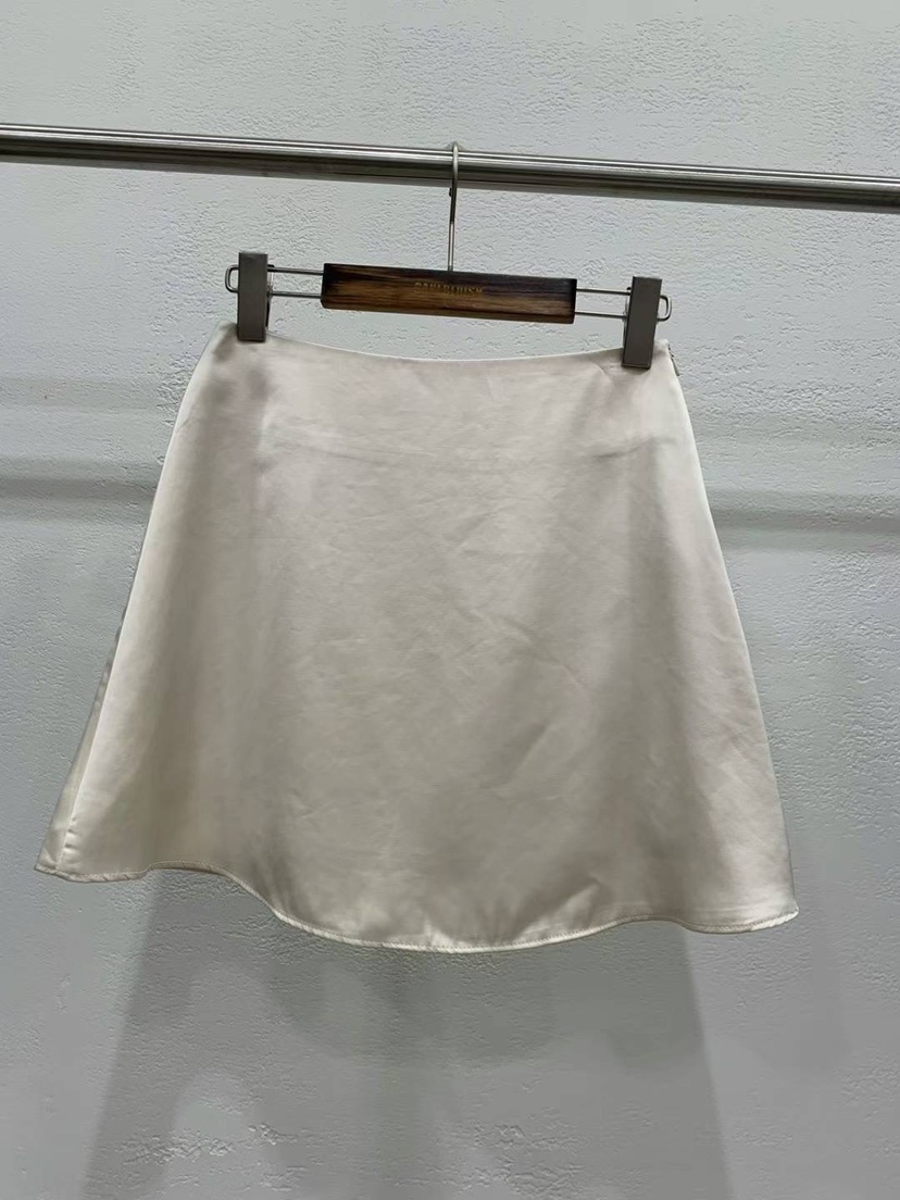 BANI BLUBH韓國直郵東大門代購女裝新品24秋冬職業推薦短裙BANI BLUSH短裙