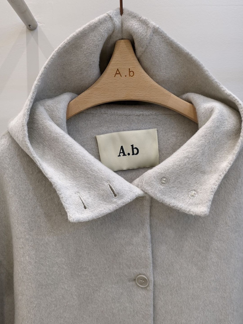 A.b/AUTUMN BEIGE_Q韓國直郵女裝新品真品休閑短款大衣連帽A.b/AUTUMN BEIGE短款大衣