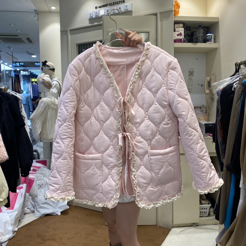 81 MARKET-L韓國直郵東大門代購女裝新品人氣短款棉服可愛的填充81 MARKET-L短款棉服圖色1