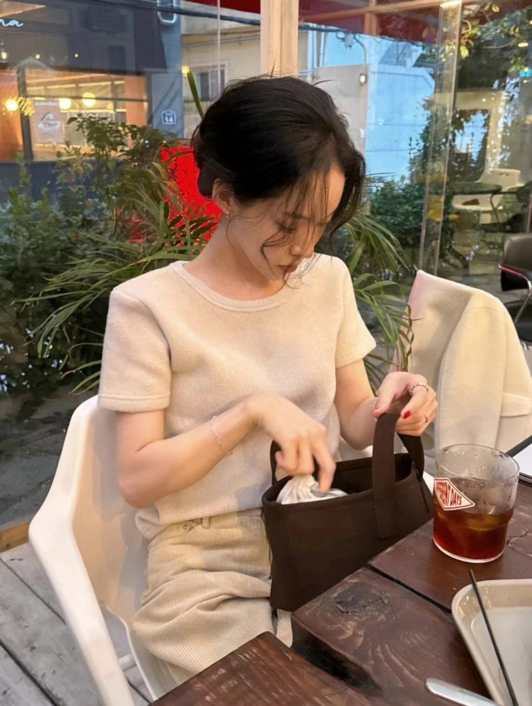 ALL OF US韓國直郵東大門實拍女裝新品人氣推薦24秋冬T恤ALL OF UST恤
