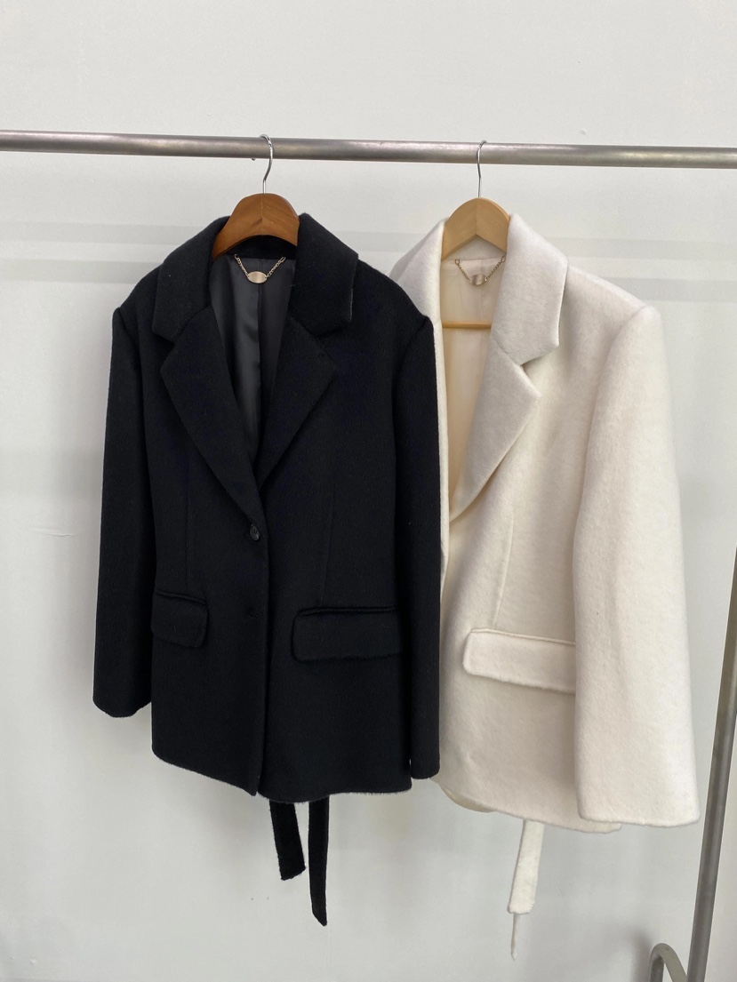 BANI BLUBH直郵韓國代購女裝新品真品熱賣時尚推薦休閑夾克BANI BLUSH夾克