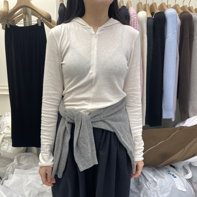ESSENCE韓國直郵東大門實拍女裝新款人氣長袖T恤拉鏈修身連帽ESSENCE長袖T恤圖色5