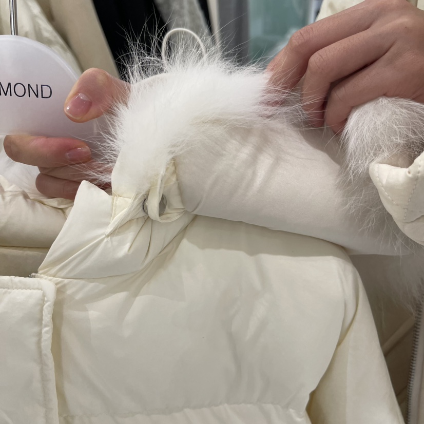 ALMOND東大門代購女裝新品真品時尚人氣24秋夏短款羽絨服狐貍ALMOND短款羽絨服