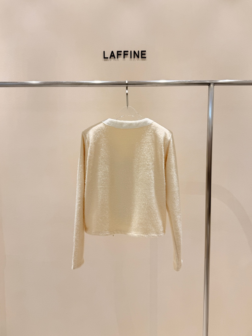 LAFFINE-P韓國直郵東大門實拍女裝新品推薦針織衫不含內搭開衫駝色LAFFINE-P針織衫