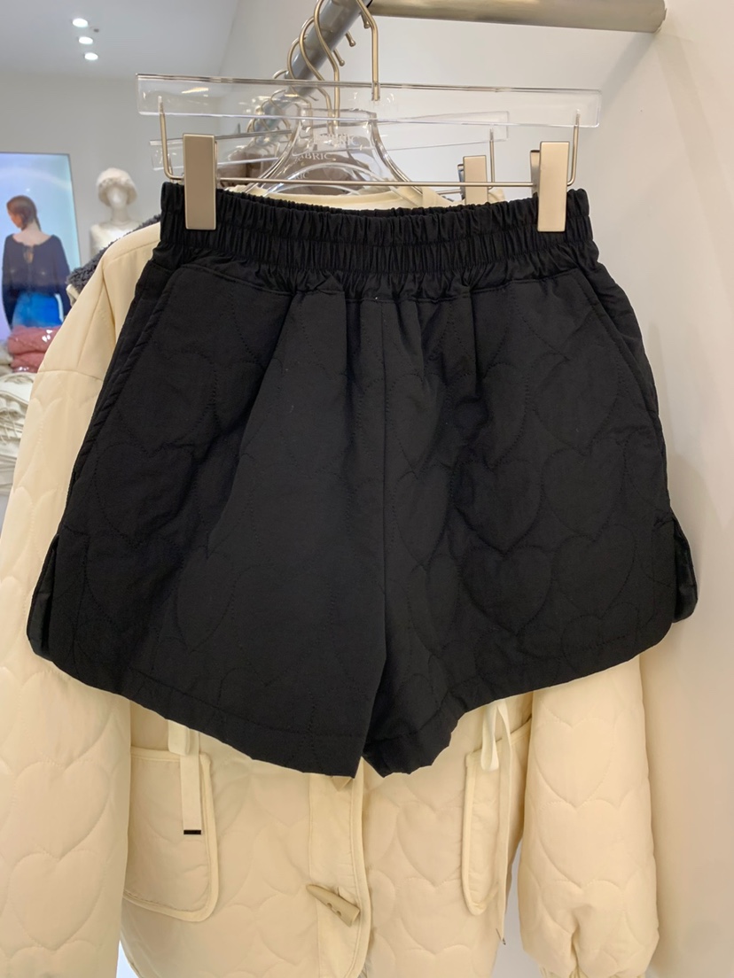 FABRIC直郵韓國代購女裝新款推薦人氣熱賣休閑短褲心形絎縫FABRIC短褲圖色3