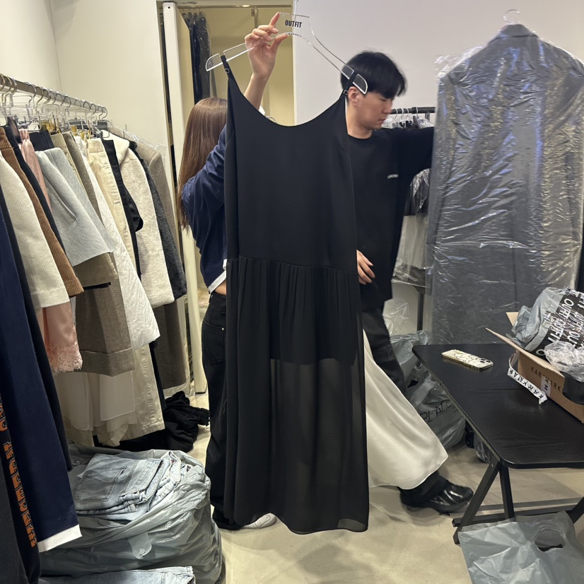 OUTFIT韓國直郵東大門代購女裝新款真品人氣推薦24秋冬連衣裙OUTFIT連衣裙圖色2