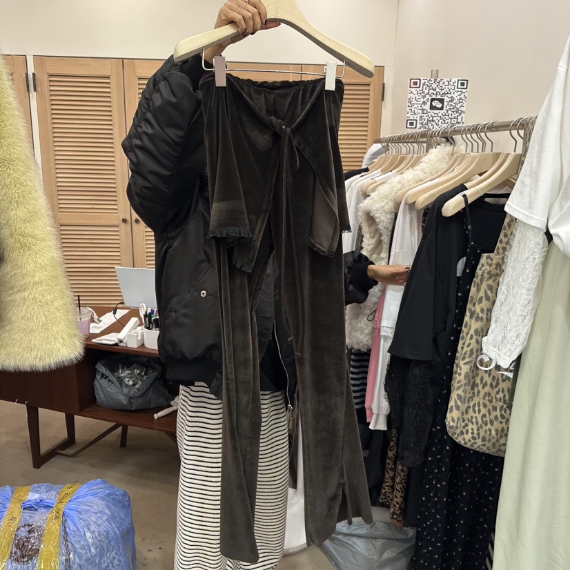 NUT韓國直郵東大門實拍女裝新品人氣休閑熱賣職業推薦24秋冬裙褲NUT裙褲圖色2