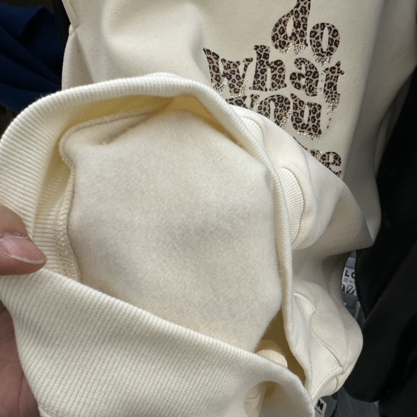 NYLON韓國直郵東大門實拍女裝新款熱賣職業人氣推薦衛衣拉絨NYLON衛衣