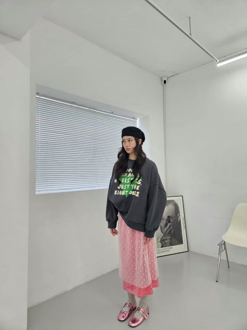 J.needs韓國直郵東大門代購女裝新品真品推薦時尚24秋冬衛衣J.needs衛衣