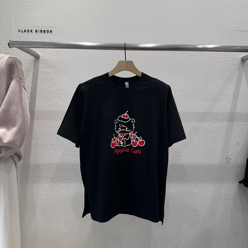 BLACK RIBBON-A韓國直郵東大門代購女裝新款時尚真品推薦T恤BLACK RIBBON-AT恤圖色2