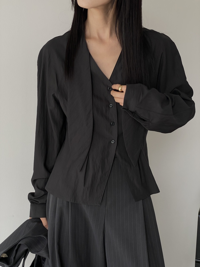 OURS韓國代購女士新款時尚休閑熱賣職業人氣推薦襯衫蕾絲衫OURS襯衫/蕾絲衫
