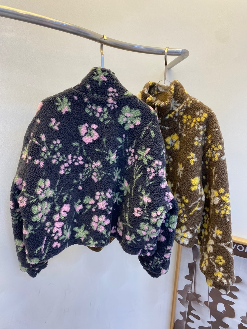 BLACK BIJOU韓國直郵東大門代購女裝新品真品人氣熱賣夾克BLACK BIJOU夾克