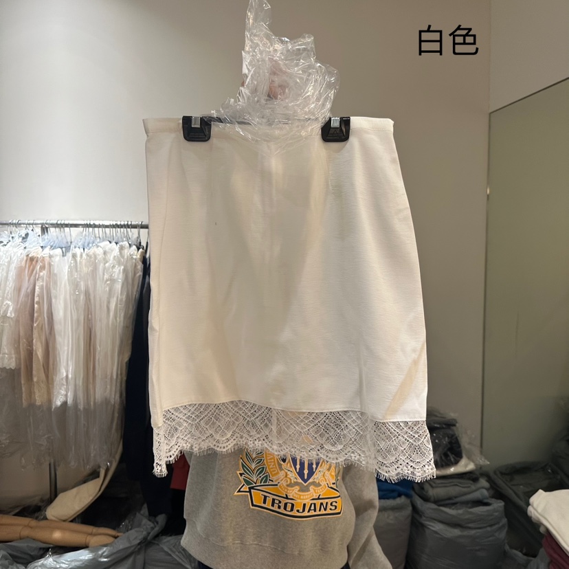 De VENTI東大門實拍女裝新品熱賣時尚休閑人氣推薦短裙蕾絲DE VENTI短裙圖色2