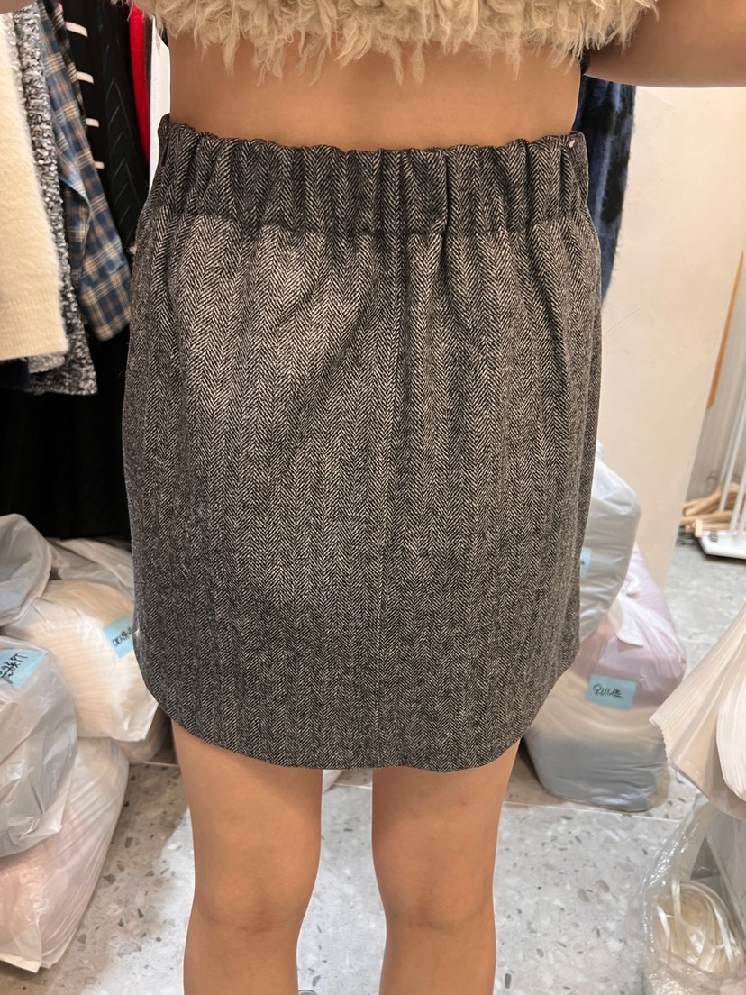 rou.tine韓國直郵女士新品24秋夏人氣休閑推薦短裙羊毛人字紋ROU.TINE短裙