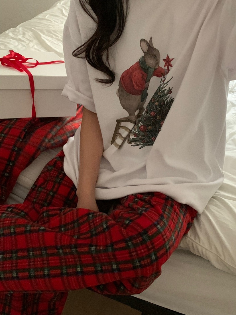 DELICIOUS韓國直郵東大門實拍女裝新款休閑職業推薦T恤兔子NOVUST恤
