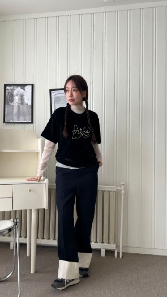 HEY/TO SEWING韓國直郵女士新款人氣熱賣真品T恤天鵝絨刺繡BY HEY/TO SEWINGT恤