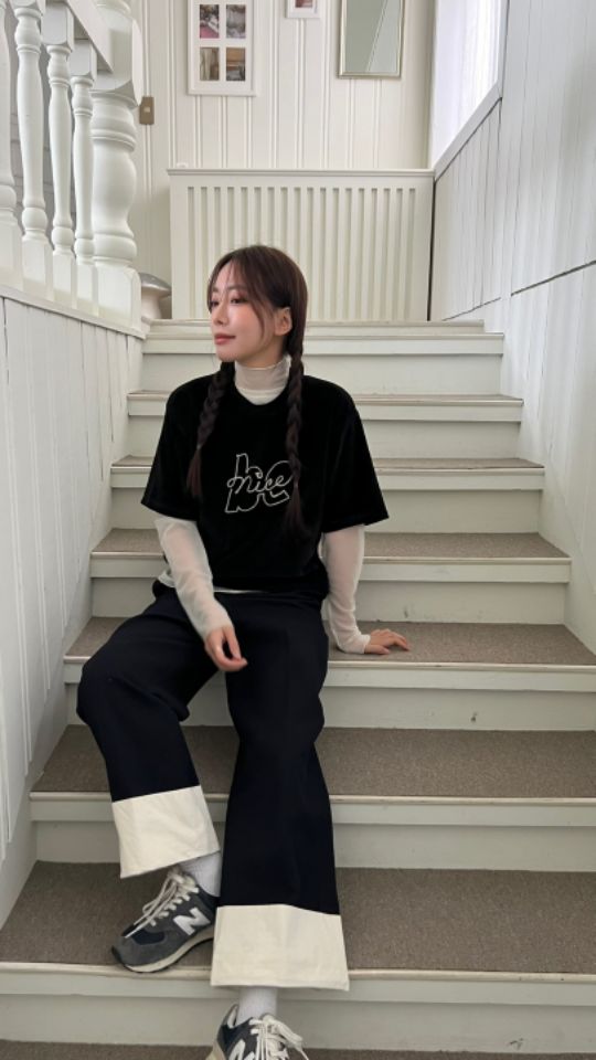 HEY/TO SEWING韓國直郵女士新款人氣熱賣真品T恤天鵝絨刺繡BY HEY/TO SEWINGT恤