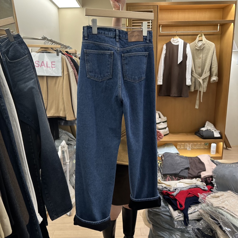 VAN NUVO韓國直郵東大門代購女裝新品推薦牛仔褲直筒牛仔水貂加絨拉絨VAN NUVO牛仔褲