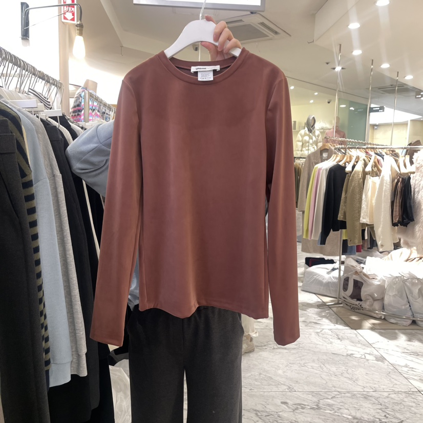 URBANE cloth韓國直郵東大門實拍女裝新品熱賣長袖T恤天鵝絨URBANE cloth長袖T恤圖色2