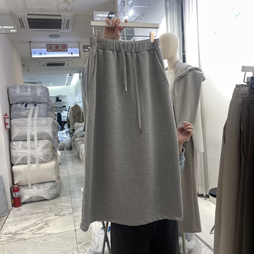 URBANE cloth直郵韓國代購女裝新品真品推薦人氣熱賣職業長裙URBANE cloth長裙圖色2