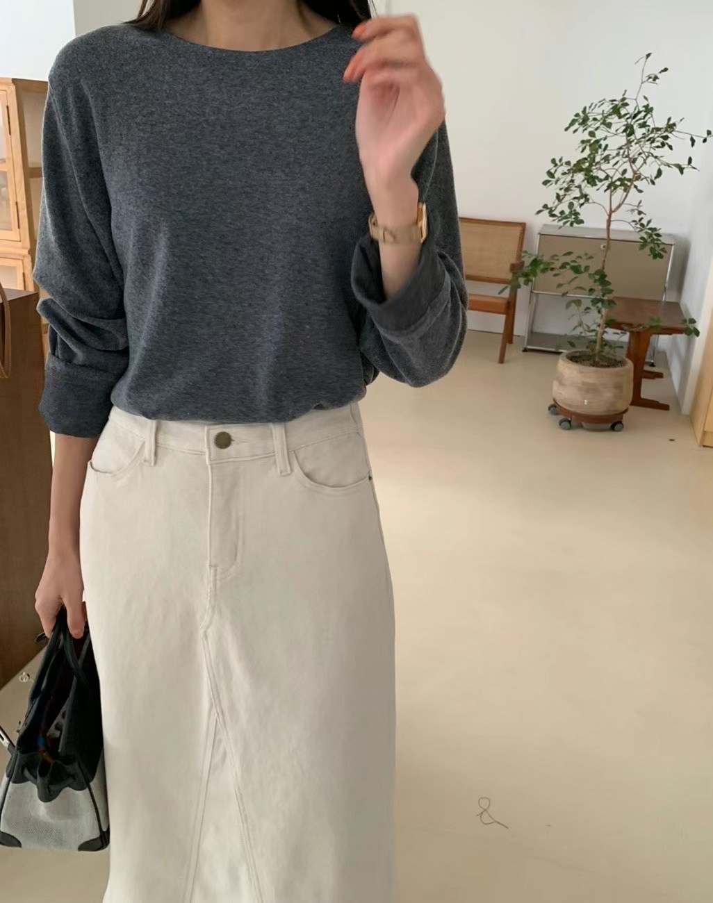 LUCKY ROOM韓國直郵女裝新款職業人氣推薦24秋冬時尚長袖T恤LUCKY ROOM長袖T恤圖色2