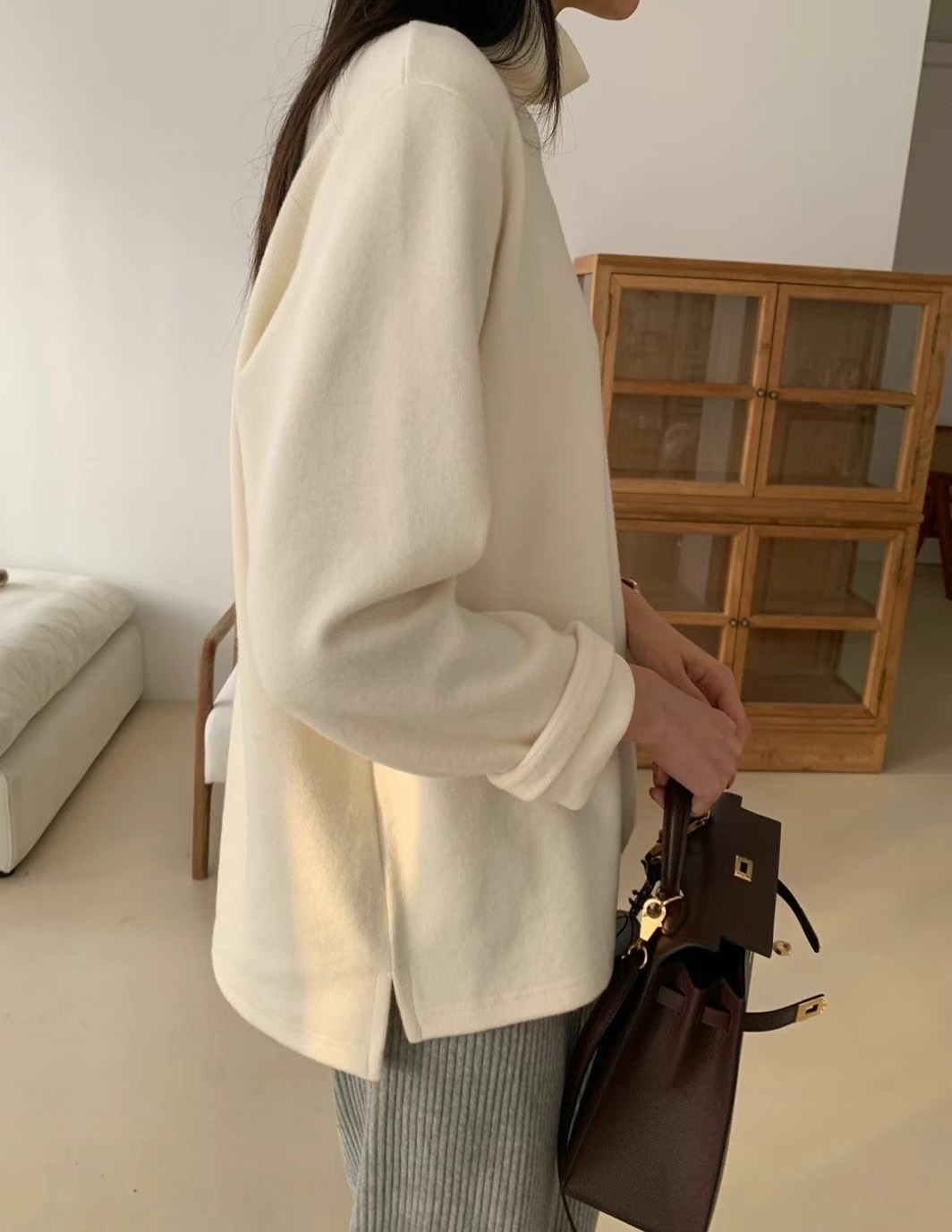 LUCKY ROOM韓國直郵東大門實拍女裝新品熱賣真品長袖T恤拉絨LUCKY ROOM長袖T恤