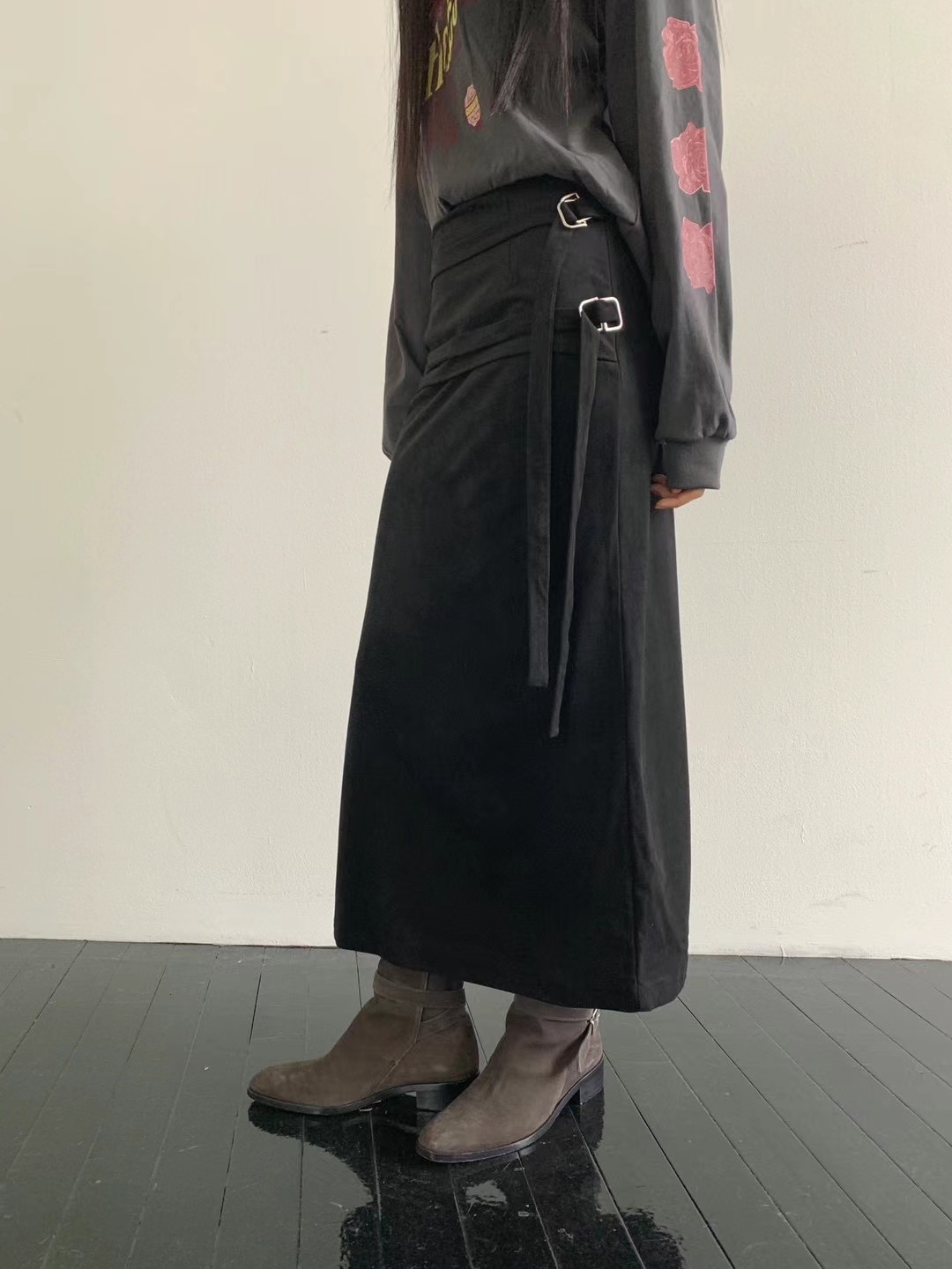 OWL東大門直郵女士新款職業推薦熱賣24秋夏人氣休閑長裙絨面革OWL長裙圖色2