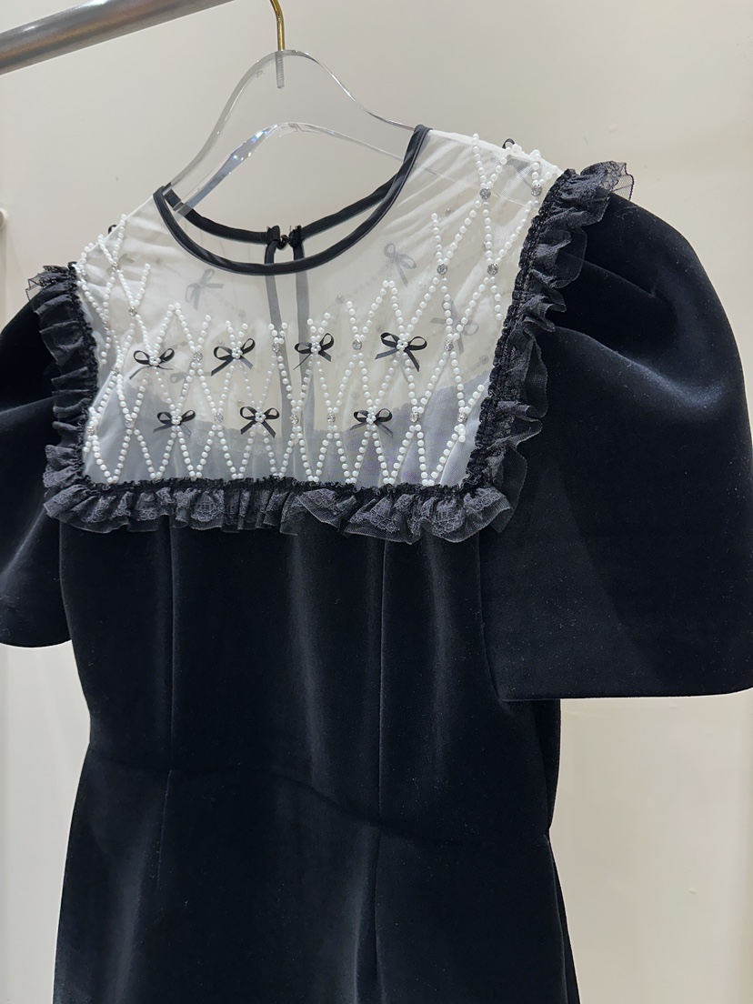 81 MARKET-L韓國直郵東大門代購女裝新品24秋冬熱賣連衣裙81 MARKET-L連衣裙