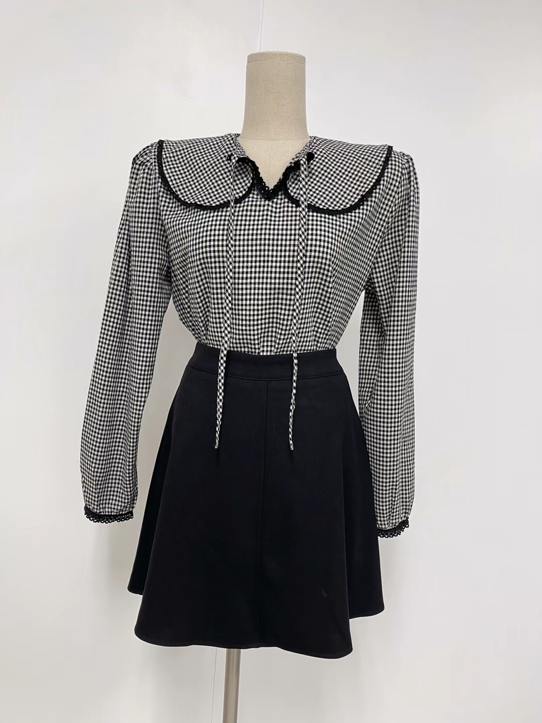 버터플라이東大門直郵女士新品24秋夏真品時尚推薦襯衫蕾絲衫버터플라이襯衫/蕾絲衫