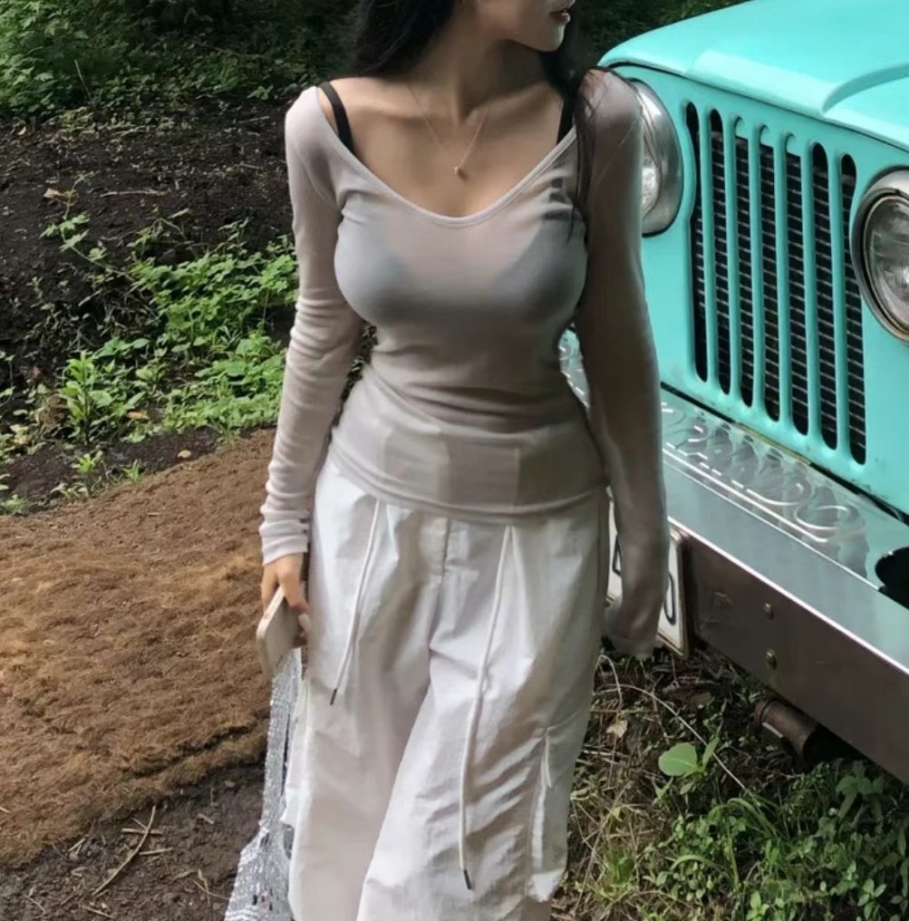 IMMENSE韓國直郵東大門實拍女裝新款熱賣職業長袖T恤透視羅紋IMMENSE長袖T恤
