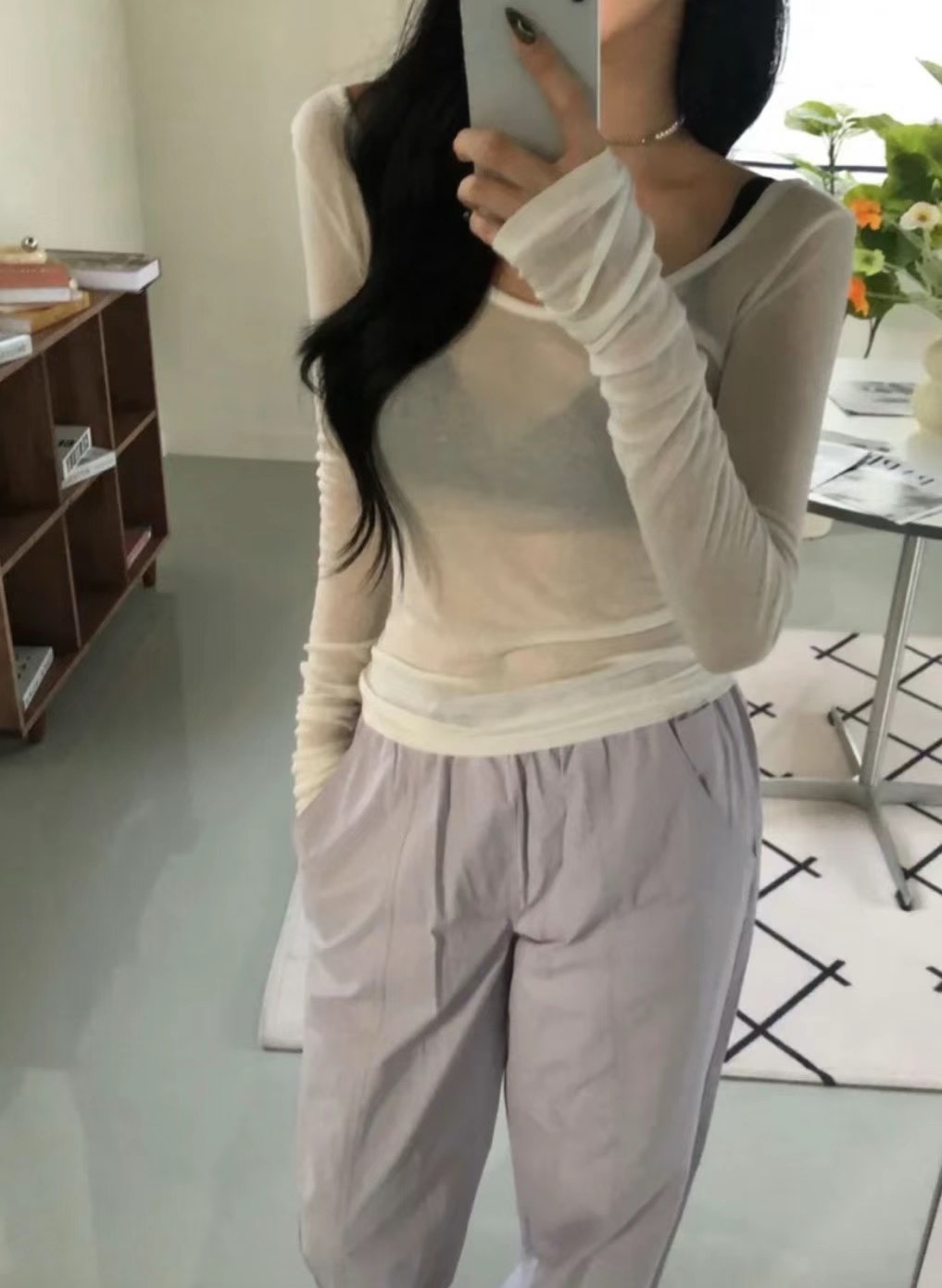 IMMENSE韓國直郵東大門實拍女裝新款熱賣職業長袖T恤透視羅紋IMMENSE長袖T恤圖色2