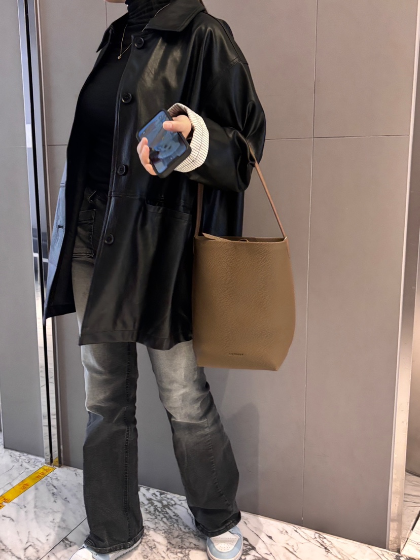 LEJUNEV-P東大門代購女士新款時尚職業真品推薦熱賣手提包LEJUNEV-P手提包