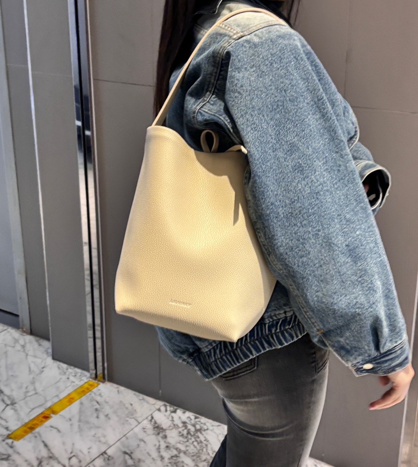 LEJUNEV-P東大門代購女士新款時尚職業真品推薦熱賣手提包LEJUNEV-P手提包