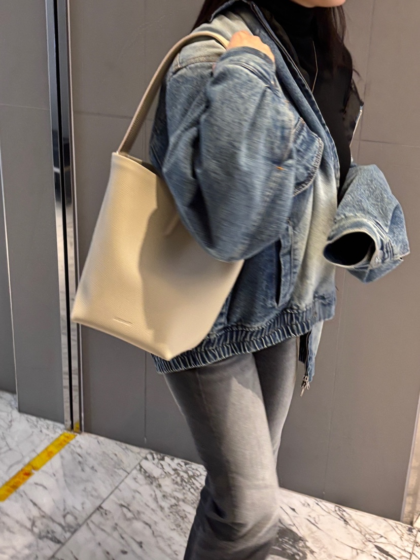 LEJUNEV-P東大門代購女士新款時尚職業真品推薦熱賣手提包LEJUNEV-P手提包