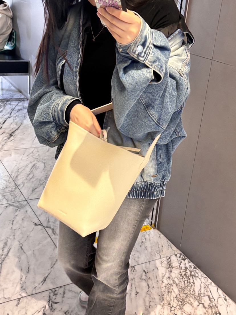 LEJUNEV-P東大門代購女士新款時尚職業真品推薦熱賣手提包LEJUNEV-P手提包