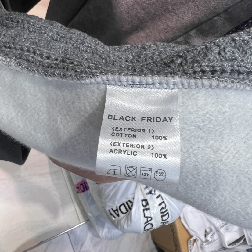 BLACK FRIDAY韓國代購女裝新款人氣職業時尚推薦休閑衛衣加絨BLACK FRIDAY衛衣