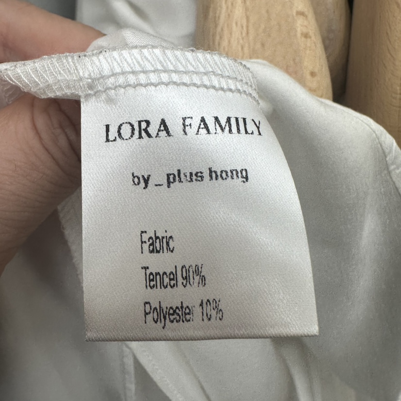 PLUS HONG-P韓國直郵女裝新品熱賣休閑推薦襯衫蕾絲衫春款LORA FAMILY/PLUS HONG襯衫/蕾絲衫