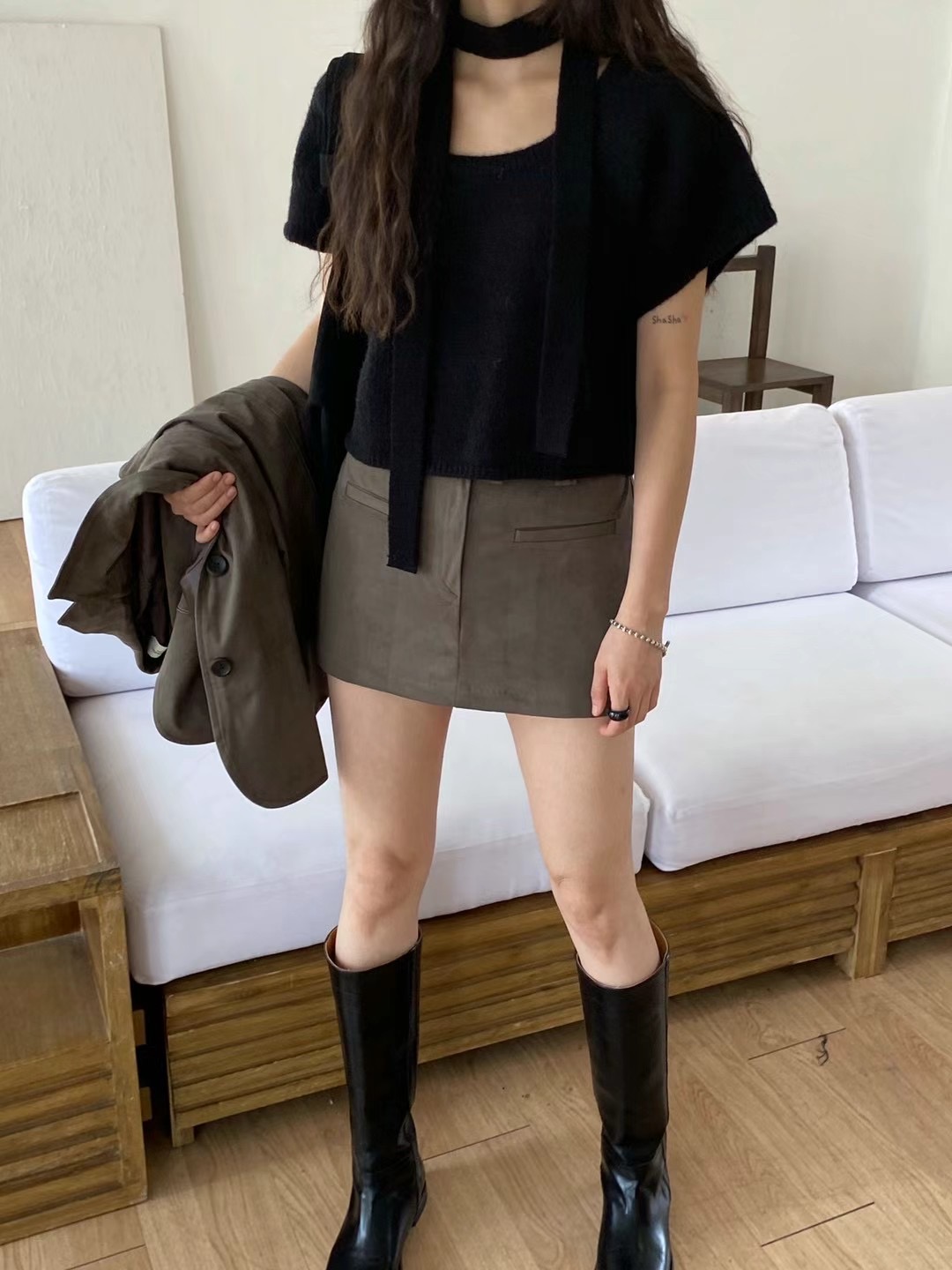 AUTHENTIC直郵韓國代購女裝新款真品時尚24秋冬針織衫含脖帶AUTHENTIC針織衫