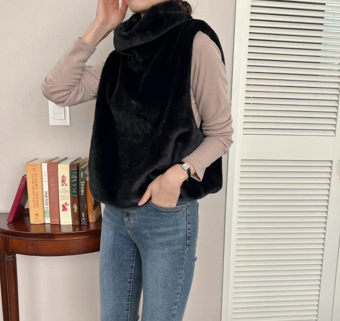 MU 뮤-T東大門代購女裝新品熱賣時尚推薦真品職業馬甲水貂MU 뮤-T馬甲